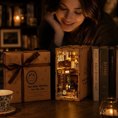 Katzengasse Book Nook kit