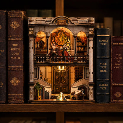 Traumtheater Book Nook kit